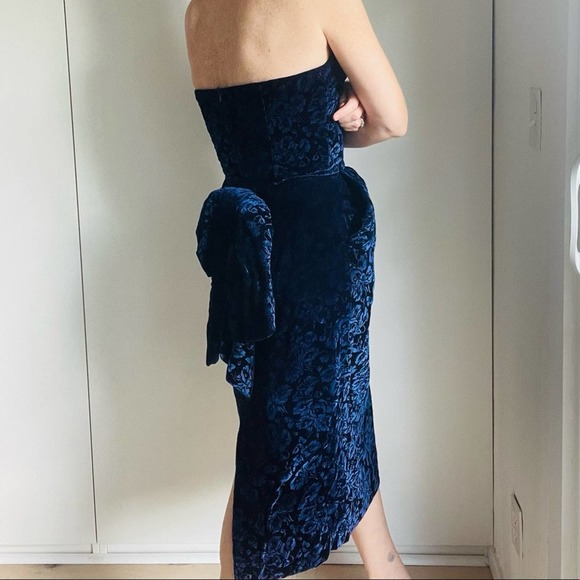 Vintage Janet Russo Velvet Party Dress 1990s Made in USA, Blue Modern size 6-8 - Picture 4 of 9